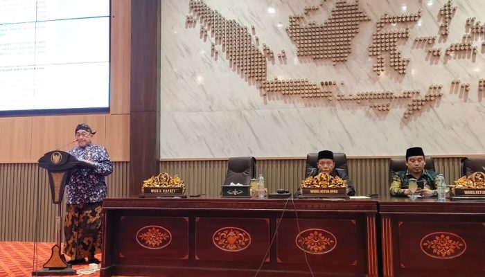 Lewat Sidang Paripurna, Tujuh Fraksi DPRD Sumenep Sampaikan Pandangan Umum terhadap Tiga Raperda 2026
