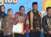 Sukses Lestarikan Bahasa Daerah, Bupati Sumenep Sabet Penghargaan Nasional