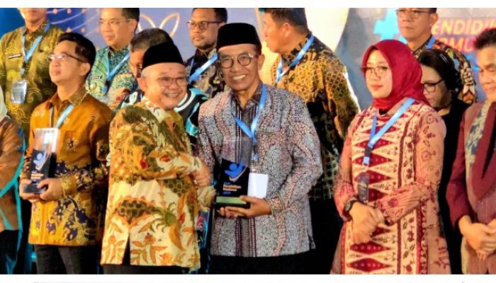 Pemkab Pamekasan Raih Penghargaan Prestisius dari Mendikdasmen RI